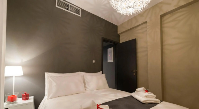 Ma Maison Nο 1, Penthouse, Acropolis and Lycabettus view, 15' to Acropolis by metro, 1' from Metro Station
