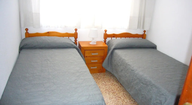 Apartamentos Zeus, Забронировать Апартаменты/квартира Отели Бенидорм с бассейном, рядом с Парк Агуэра, Бассейн