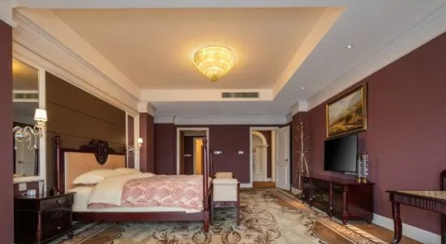 Люкс Presidential Country Garden Phoenix Hot Spring Hotel Xianning