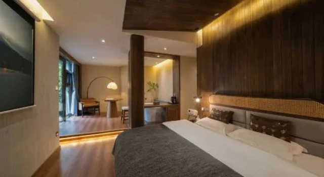 Люкс Grand Know the summer. Li Garden Light Luxury Inn