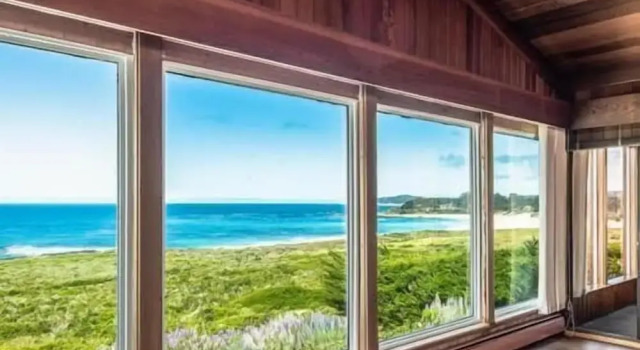 Lx5: Ocean Front Villa, Book Villa Pebble Beach California