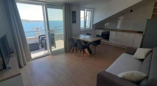 Апартаменты Superior с 2 комнатами с видом на море Apartments Dobrila