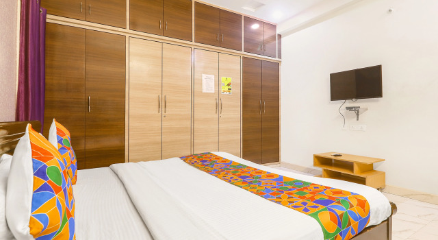 Номер Deluxe FabHotel Golden Gate - Hitech City