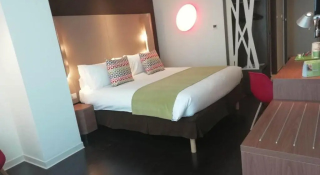 Номер Superior Campanile Nanjing Jiangning