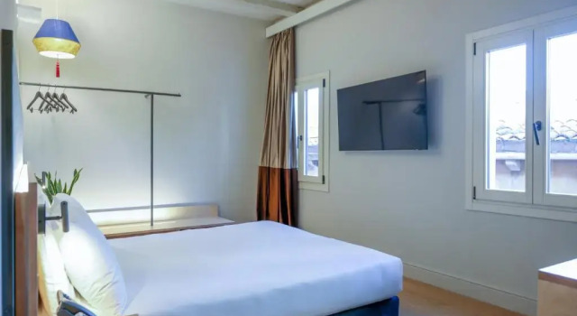Hotel Casa W