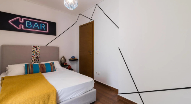 Athenian Stylish 2 bdrm Apartment