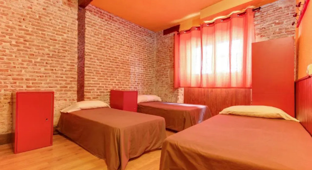 Четырёхместный номер Standard Sweet Home Salamanca