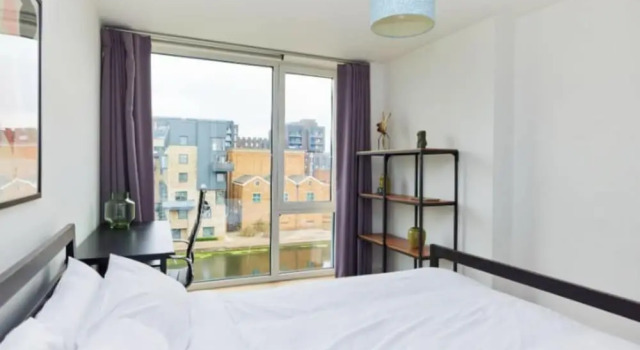 The Graham Park Hideout - Breathtaking 2BDR Flat with Balcony, Забронировать Отель Лондон Большой Лондон, рядом с Железнодорожная станция Олд-Стрит