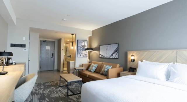 Двухместный номер Euro Bathroom Standard Sandman Signature Dartmouth Hotel & Suites