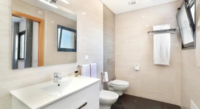 Двухместный номер Standard с видом на бассейн Sunfield Guest House