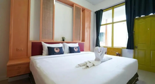 Номер Superior RoomQuest Hotel Pratunam