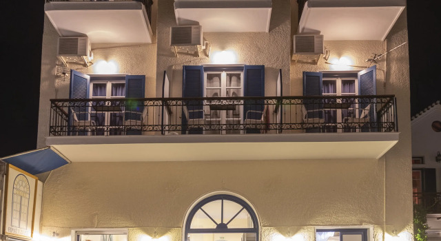 Stelios Hotel