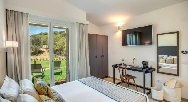 Люкс Cala Sinzias Resort