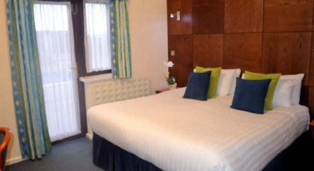 Двухместный номер Standard Heights Hotel