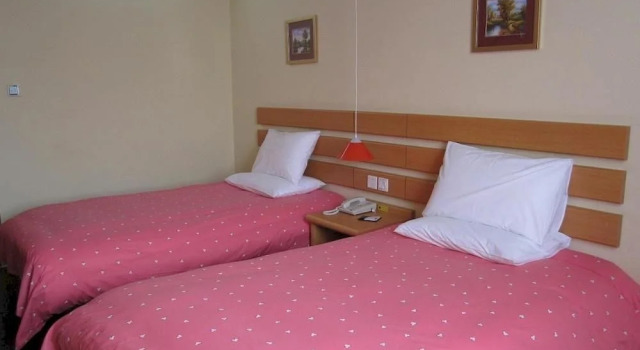 Home Inn Suzhoutrain Station North Square, Забронировать Отель Сучжоу Китай, рядом с Железнодорожный вокзал Сучжоу