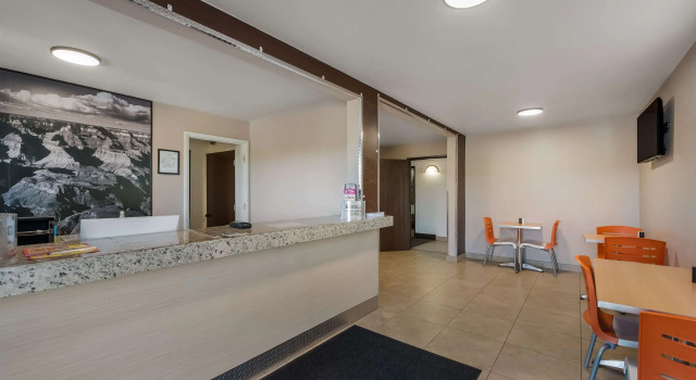 Super 8 Williams East/Grand Canyon, Rezervați Hotel Williams 