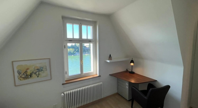 Charmante Altbauwohnung am Rhein, Забронировать Отель Базель 