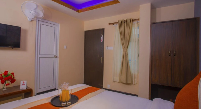 Oyo 218 Hotel Beijing Lu, Забронировать Отель Покхара провинция Гандаки-Прадеш