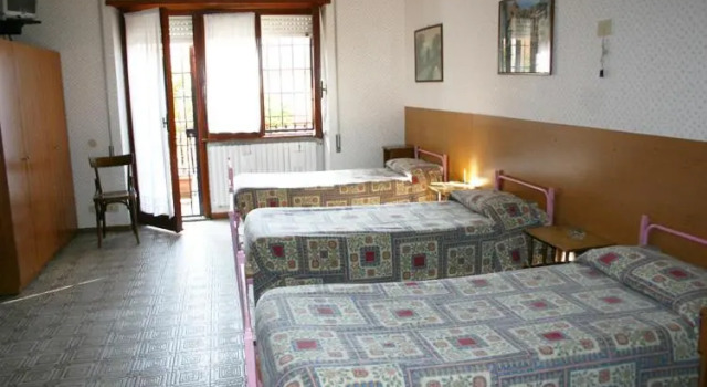 Трёхместный номер Standard Albergo Anna