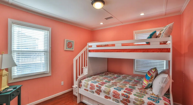 1691 E. Folly Beach - 3 Br Home, Забронировать Дом для отпуска Коттеджи Южной Каролины, Коттедж