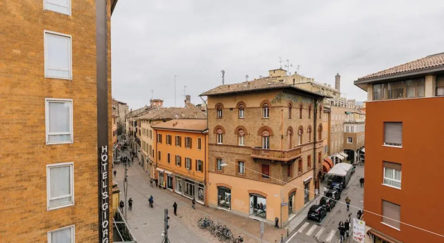 Alessandrini Apartment alla Finestrella, Забронировать Апартаменты/квартира Болонья провинция Болонья, рядом с Башня Гарисенда