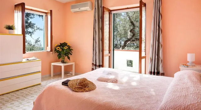 Nerano Sea vew house, Забронировать Отель Отели Нерано с парковкой, Парковка