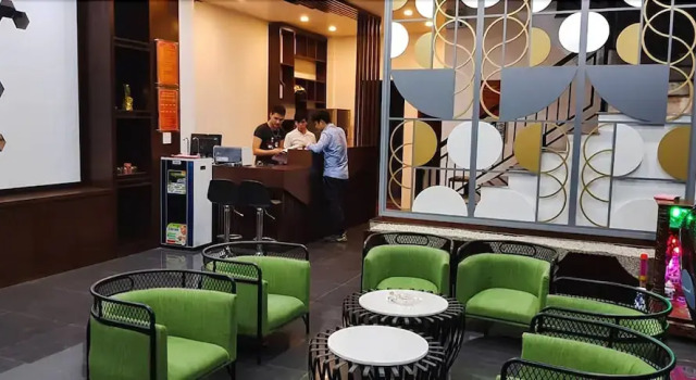 Khang Nhiên Hotel