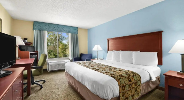 Люкс Baymont By Wyndham Gainesville I-75