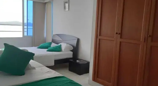 Apto VISTA AL MAR piso 16 PLAYA CERCA, Забронировать Апартаменты/квартира Отели Картахены с бассейном, рядом с Пляж Кастильо-Гранде, Бассейн