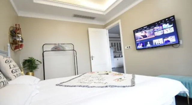 Кровать в общем номере Wangye Designer Apartment (Shanghai International Tourism Resort Store)