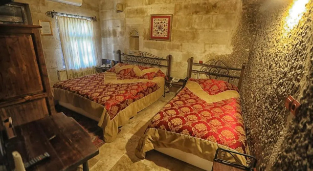 Трёхместный номер Standard Century Cave Hotel