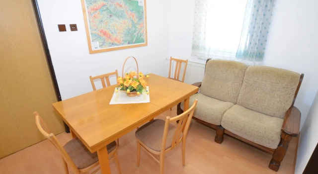 Quaint Apartment in Rokytnice nad Jizerou With Valley View, Rezerwuj Apartament Rokytnice nad Izerą 