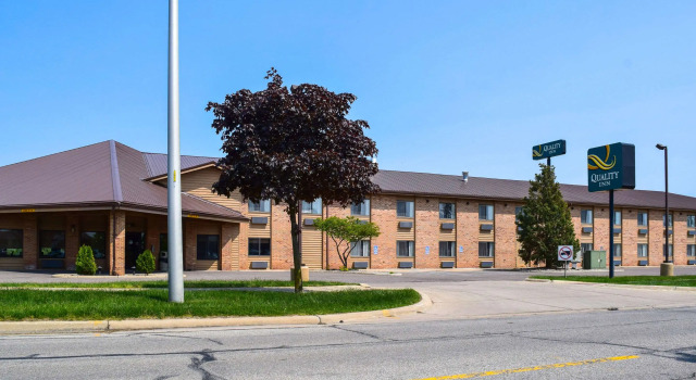 Quality Inn Dundee, Varaa Hotelli Dundee Michigan