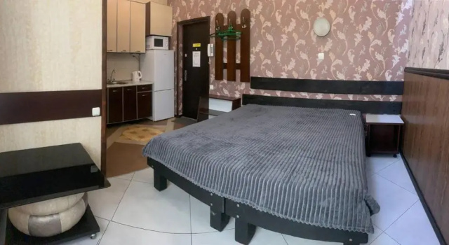 Студия Na Bukovinskoy Guest House
