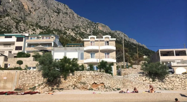 Студия с балконом Apartments Markotic