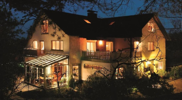 Gästehaus-Weingut Loersch, Забронировать Отель Лайвен Trier-Saarburg