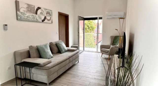 Domino Suite Eger, Buchen Sie Hotel Eger 