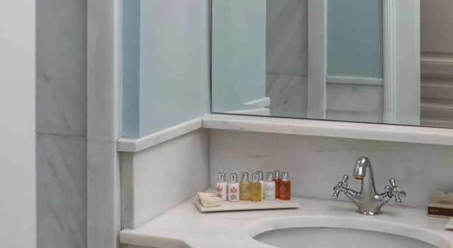 Полулюкс Noble Suites