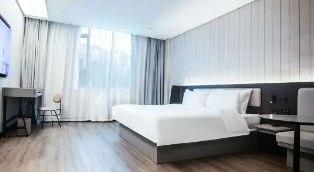 Люкс HanTing Hotel (Rugao Changjiang Town Guangze Road)