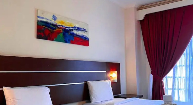 Трёхместный номер Standard Bella Vista Express Hotel