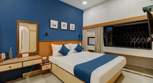 Hotel Palkhee by OYO Rooms