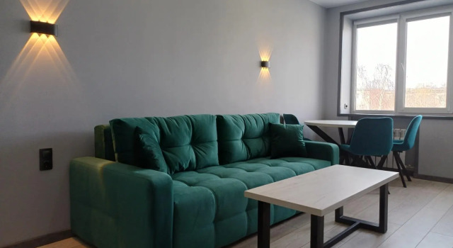 TroeSutokApart Komsomolskaya 50, Buchen Sie Ferienwohnung Montschegorsk Oblast Murmansk