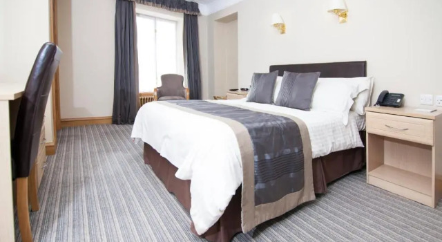 Двухместный номер Standard Burnett Arms Hotel