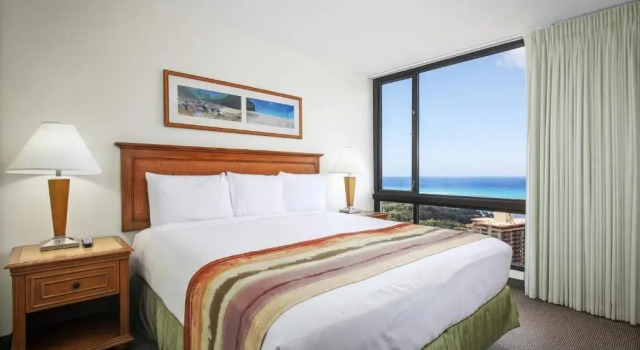 1-bath Suite Ocean View с 2 комнатами Aston Waikiki Sunset