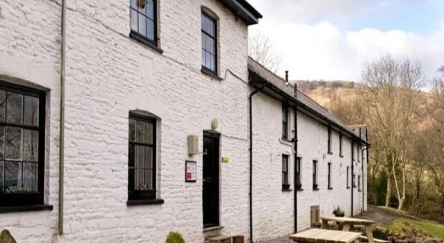 YHA Brecon Beacons, Забронировать Отель Отели Сноудония с парковкой, Парковка