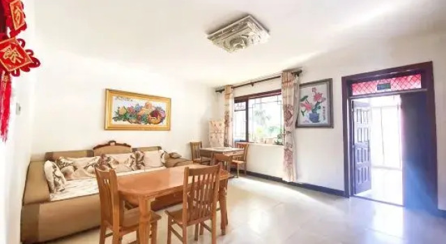 Люкс с 3 комнатами Xianyaju Hostel