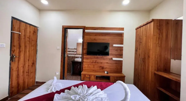 Hotel Saffron Restaurant and Bar, Book Hotel Ajmer Rajasthan