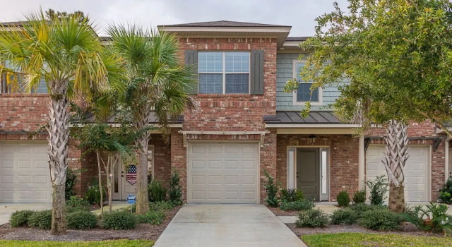 1304 Reserve Court by Hodnett Cooper, Book Hotel Hoteller i St Simons Island med pool, Swimmingpool