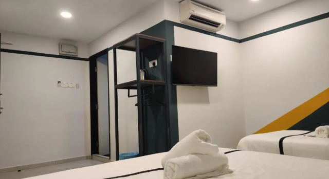 Трёхместный номер Standard Smile Hotel Seri Kembangan