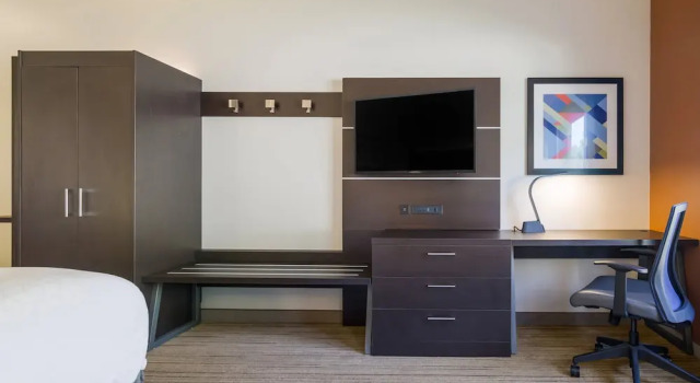 Двухместный номер Standard с видом на город Holiday Inn Express Hotel & Suites Custer by IHG